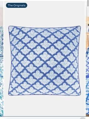 Roller rabbit jemina pillow + case!